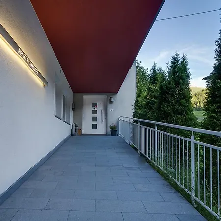 Апартаменты Praxmarer *